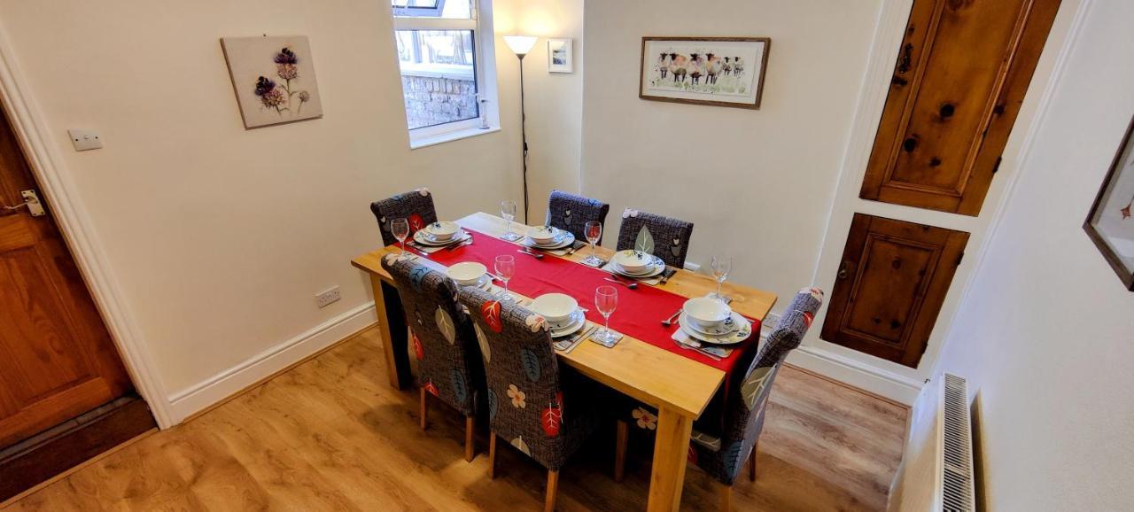 Villa Rhubarb Terrace On The Coast - Sleeps 1-6 à Colwyn Bay Extérieur photo