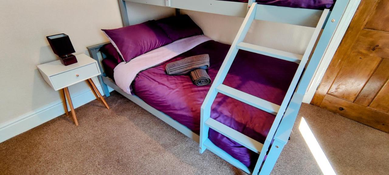 Villa Rhubarb Terrace On The Coast - Sleeps 1-6 à Colwyn Bay Extérieur photo